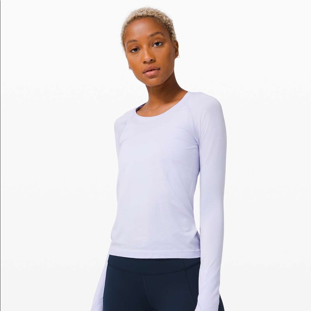 Lululemon Swiftly Tech Long Sleeve 2.0 *Race Length in Serene Blue Size 4